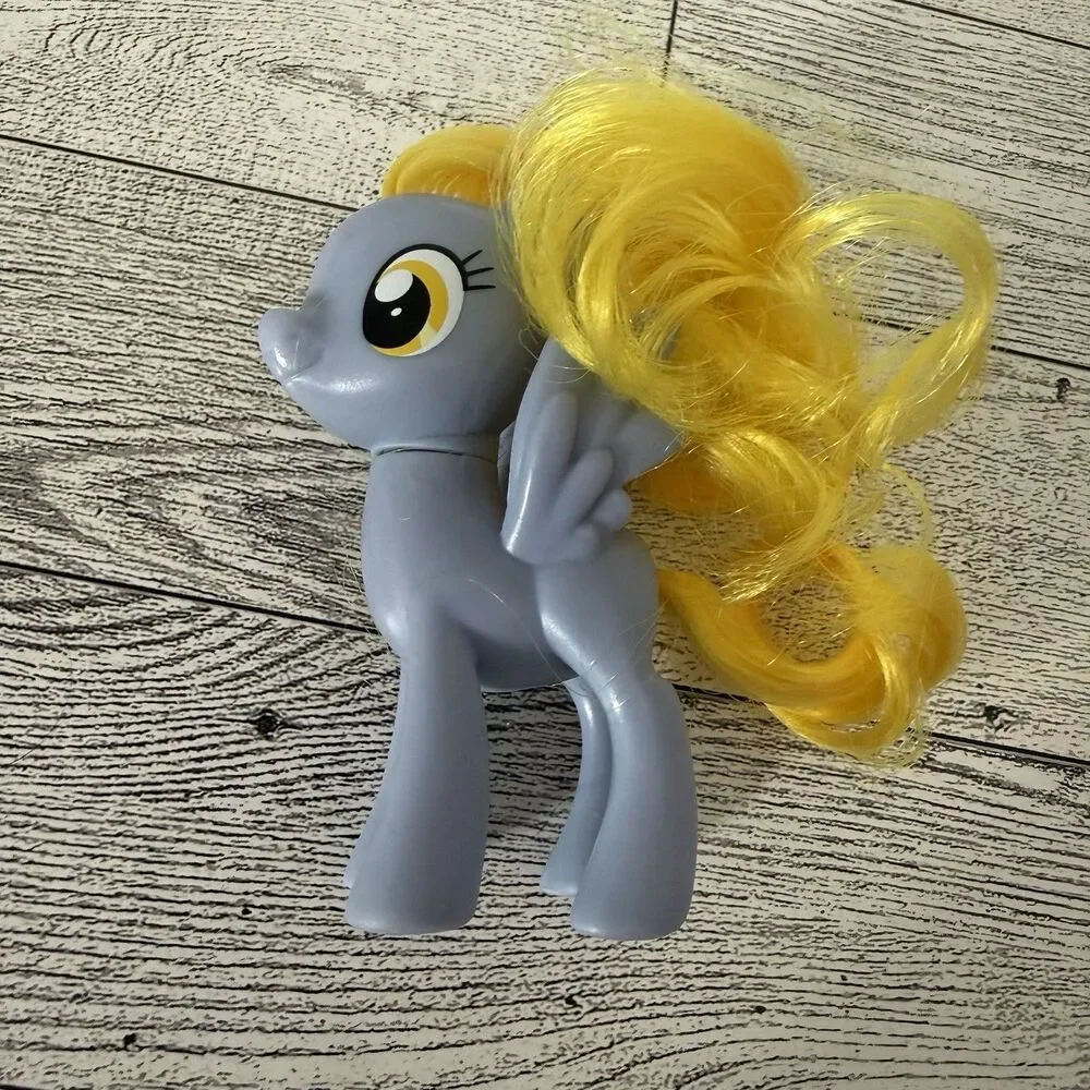 My Little Pony Derpy Hooves Muffin Brushable 3” G4 Pegasus Figure 2016 Rare!!